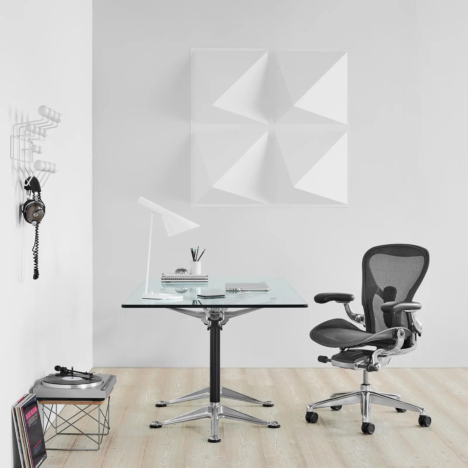 Aeron Chair Graphite/Poleret - Billede 2